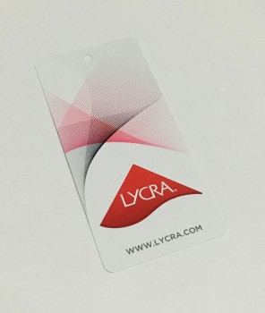 メンズの開拓も強化している 「ライクラ®ファイバー」 (写真はタグ)