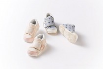 ミズノの子供向けファーストシューズ 「HUG MOCK FIRST」