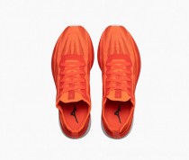 ミズノのランニングシューズ 「WAVE AERO 19」