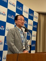 「グローバル展開も視野に入れる」と語る 岡高広社長