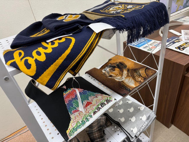 様々なサンプル製品も披露した