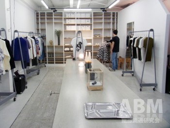 「Mister hoolywood」大阪店の1階フロア
