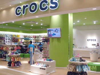 crocs