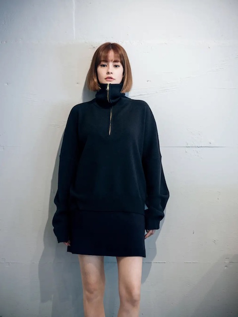 バロック SLY(スライ)モデルemmaとコラボレーションした「e/s