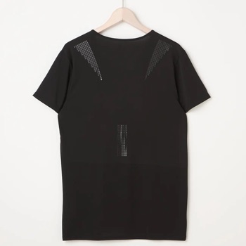 インナーの背面、肩・背中部分の3ヶ所に 「スパオール®」シートをプリント