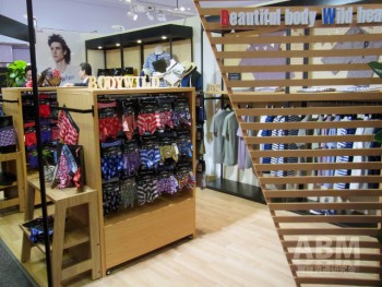 「ボディワイルド」では、コーナー売り場を提案した