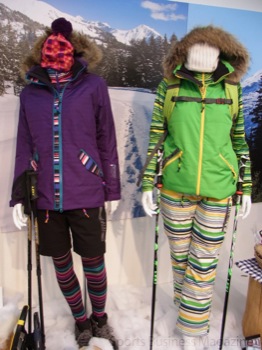 「N-Style」はスキーウエアに女性目線を取り入れた