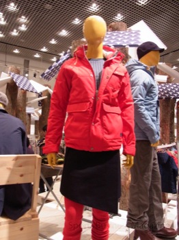 女性に好評だった「ヘリーハンセン」の「アウトドア」