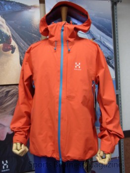 高機能・高品質を追求する(13年秋冬企画)