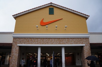 九州最大のアウトレット店