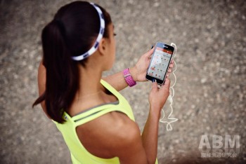 機能を拡大した 「Nike＋　Running」アプリ