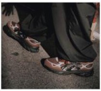 アシックスは2025年12月期は2ケタの増収増益。 売上高が初の8,000億円台に到達した (画像は説明資料から抜粋)