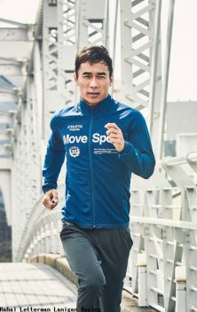 佐藤選手も着用する 「デサント」ブランドの 「MoveSport」ライン