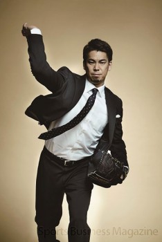 契約選手の1人である ロサンゼルス・ドジャースの 前田健太投手を起用