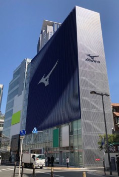 ミズノのグローバル旗艦店 「MIZUNO OSAKA CHAYAMACHI」 （外観）
