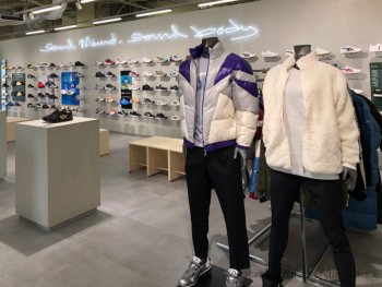 アシックスの新業態 「ASICS OSAKA LINKS UMEDA」