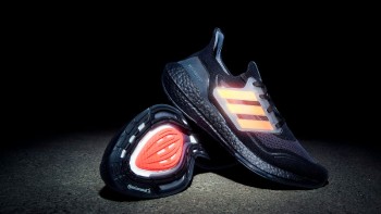 adidas AGの2021年12月期 第3四半期は増収増益に （画像は説明資料から抜粋）