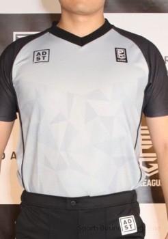 「B.LEAGUE」の3つの使命から着想を得た トライアングル柄