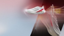 LI NING COMPANY LIMITEDの2025年12月期 第2四半期は増収、微減益に （画像は説明資料から抜粋）