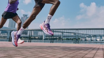 主力カテゴリーの「パフォーマンスランニング」事業は 過去4年間で収益が倍増 （画像は説明資料から抜粋）