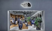 ゴールドウインの2026年3月期 第3四半期は増収増益、経常段階で微減益に （画像は説明資料から抜粋）