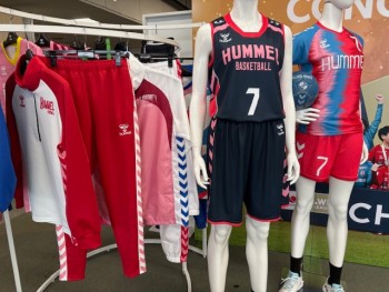 エスエスケイ「ヒュンメル」。 ブランドの価値向上に力を入れている