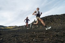 Deckers Outdoor Corporationの 2026年3月期は増収増益に (画像はリリースから抜粋)